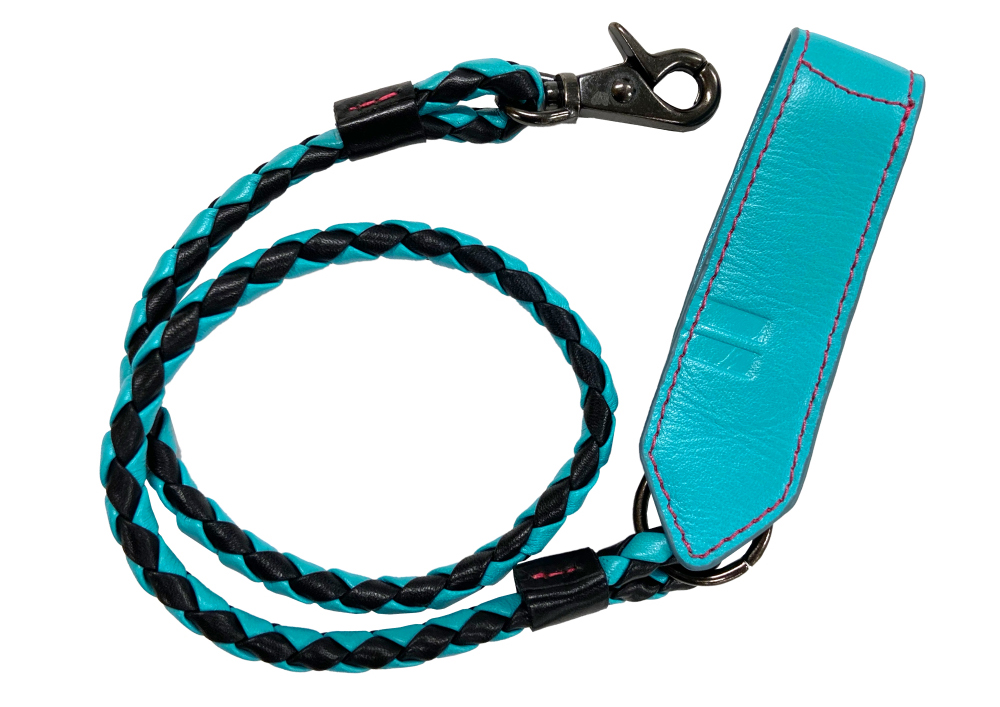 本皮使用の財布やベルトなど『初音ミク』デザインの商品が予約スタート