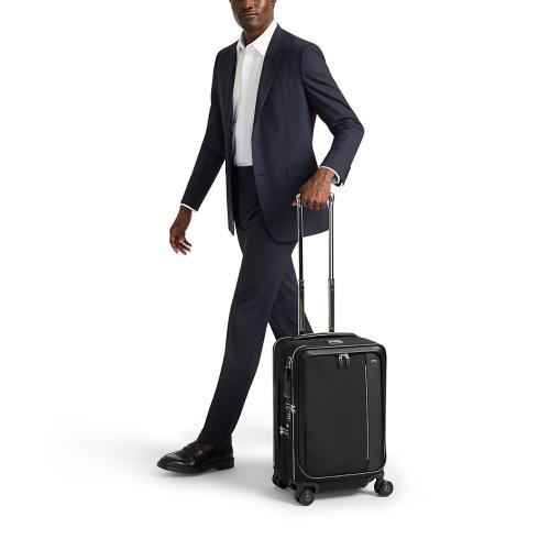 TUMI＞ARRIVE' インターナショナル・デュアル・アクセス・4ウィール