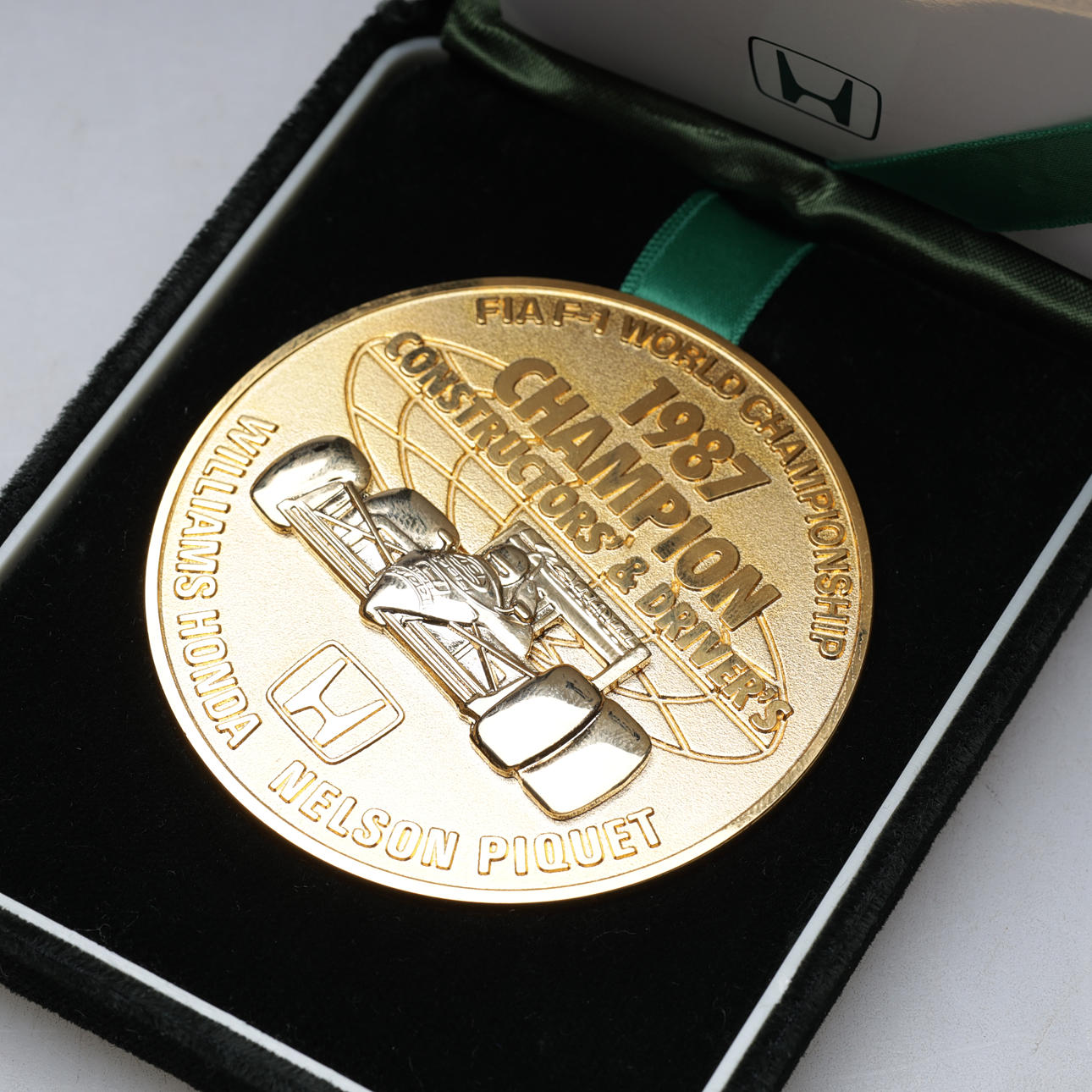 COMMEMORATIVE MEDAL, FIA F1 World Championship, Constructors