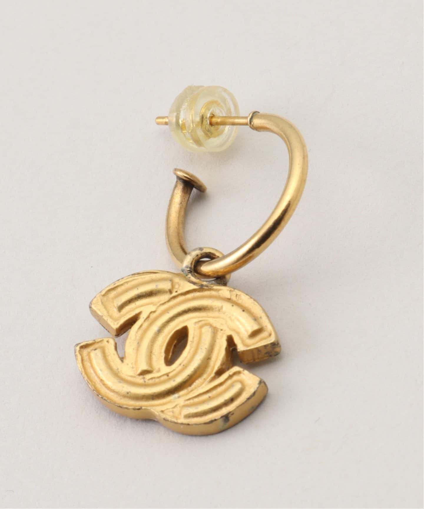 VINTAGE CHANEL/シャネル】pierce logo hoop (両耳)（ピアス（両耳用