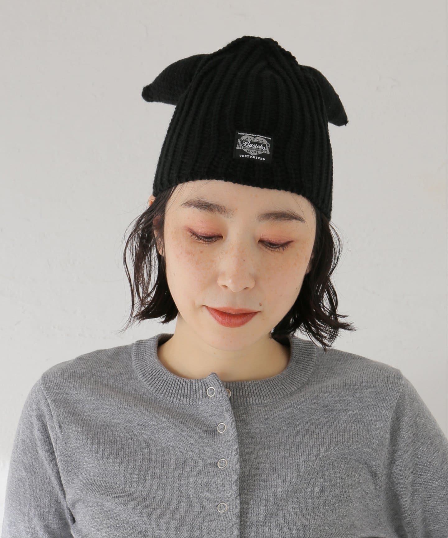 BASICKS耳付き黒ニット帽 BASICKS耳付き黒ニット帽 BASICKS | Bear