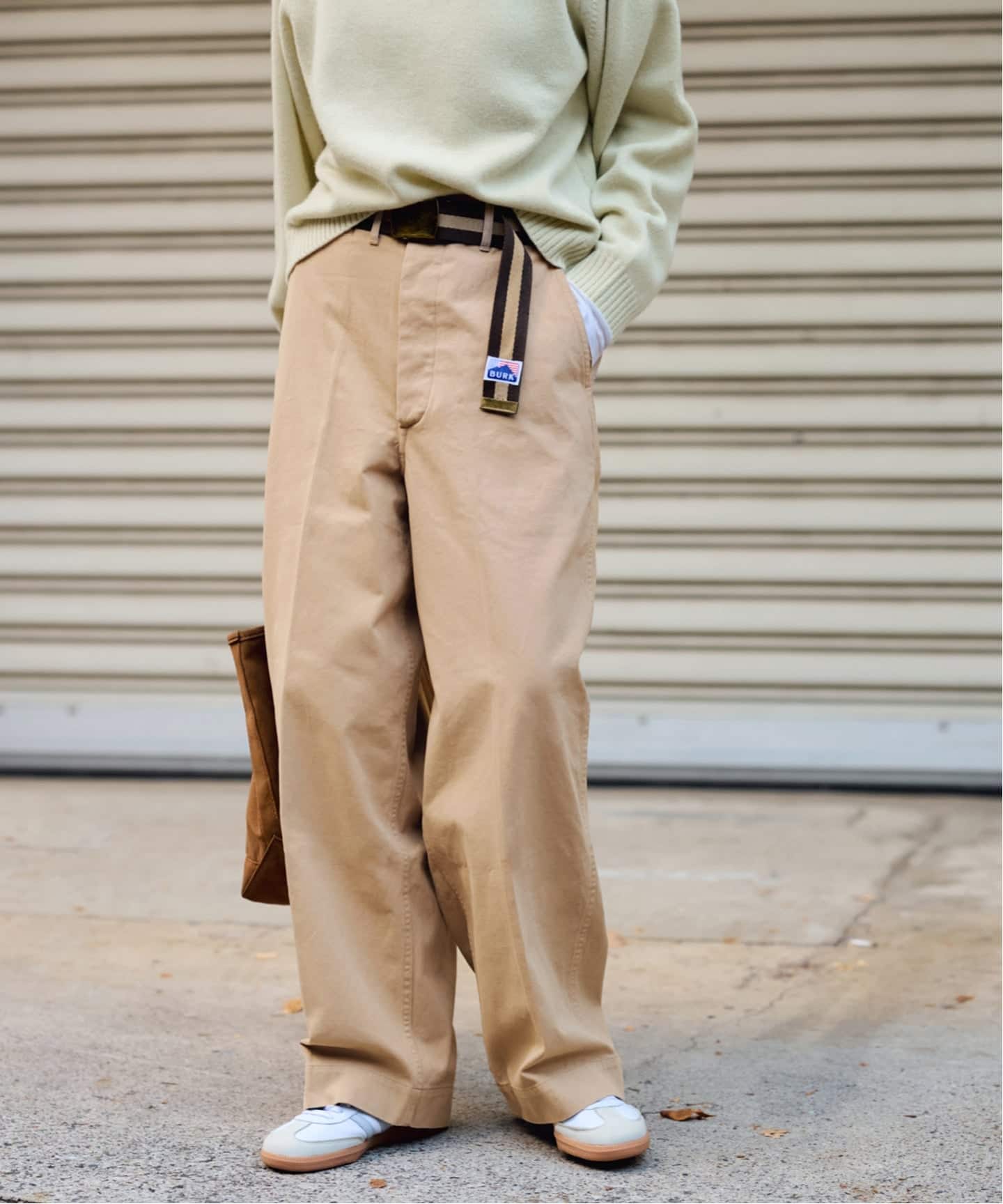 BURK 別注 ガチャベルト付きチノパン（チノパンツ）｜FRAMeWORK