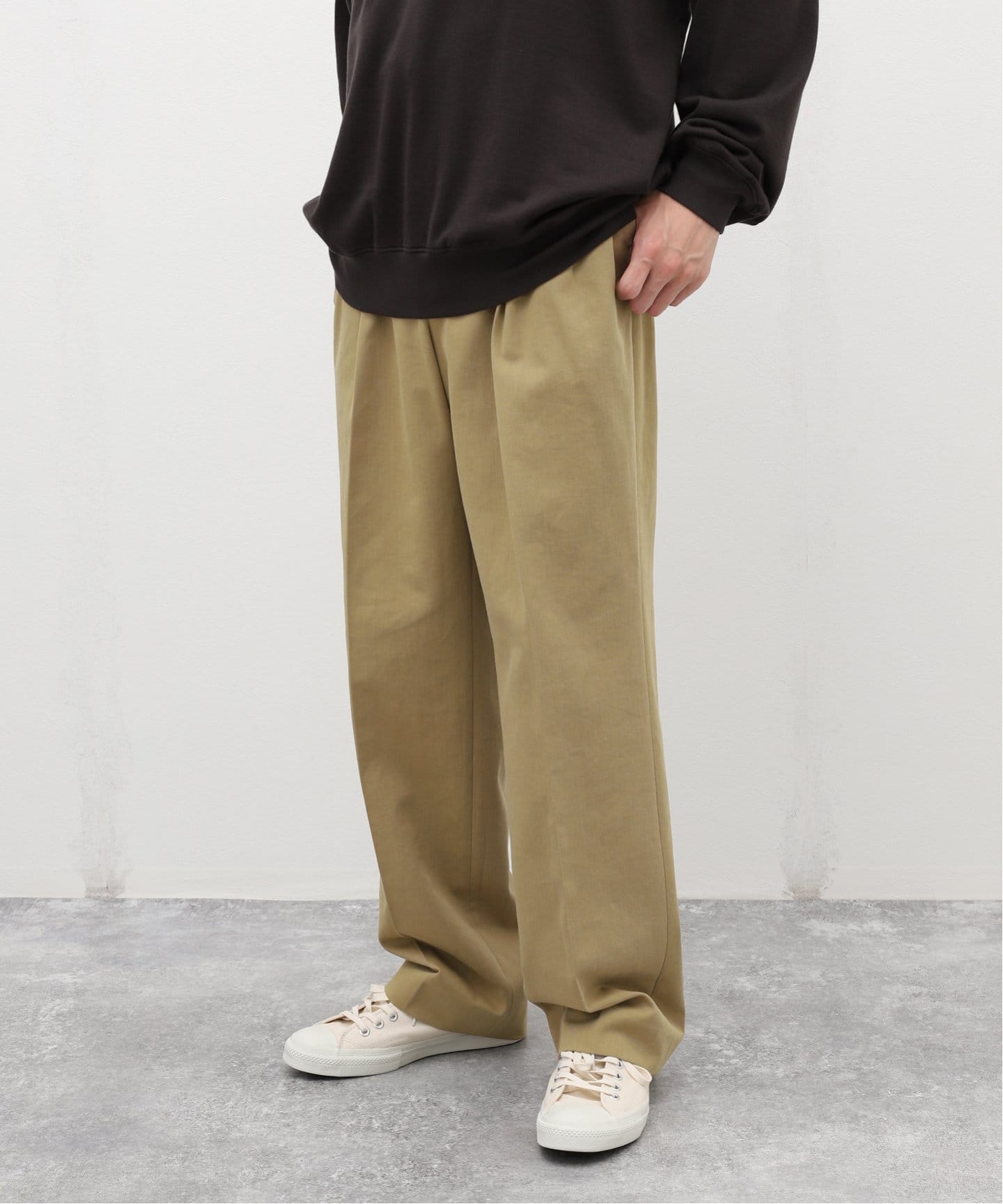 AURALEE オーラリースラックス