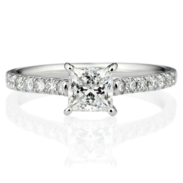 PT950 プレイズ プリンセスカット ダイヤモンド エタニティタイプ