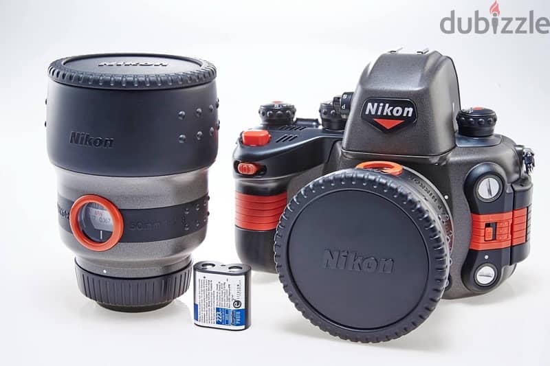 じ*行様 ジャンク Nikon R-UW AF Fisheye 13mm f/2 ruwaf13d.jpg