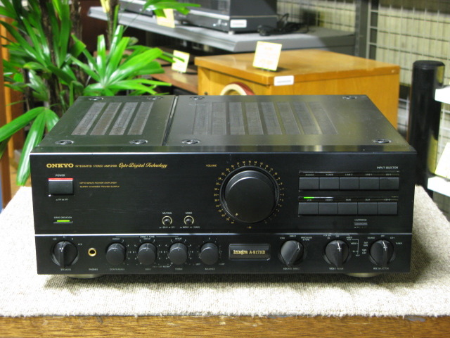 Integra A-817XD ONKYO - 中古オーディオ 高価買取・販売 ハイファイ堂