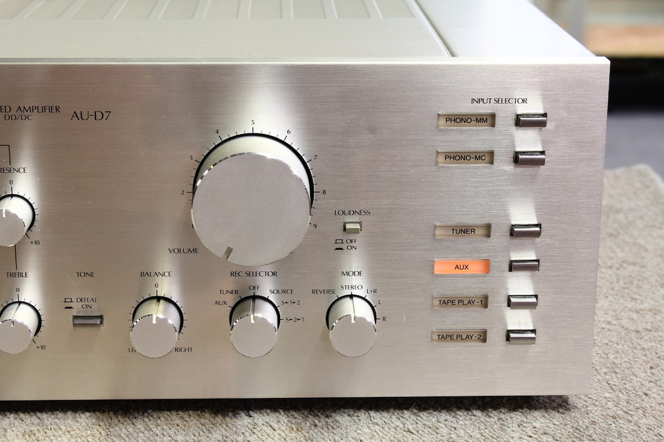 SANSUI AU-D7 プリメインアンプ メンテナンス済み！ SANSUI AU-D7