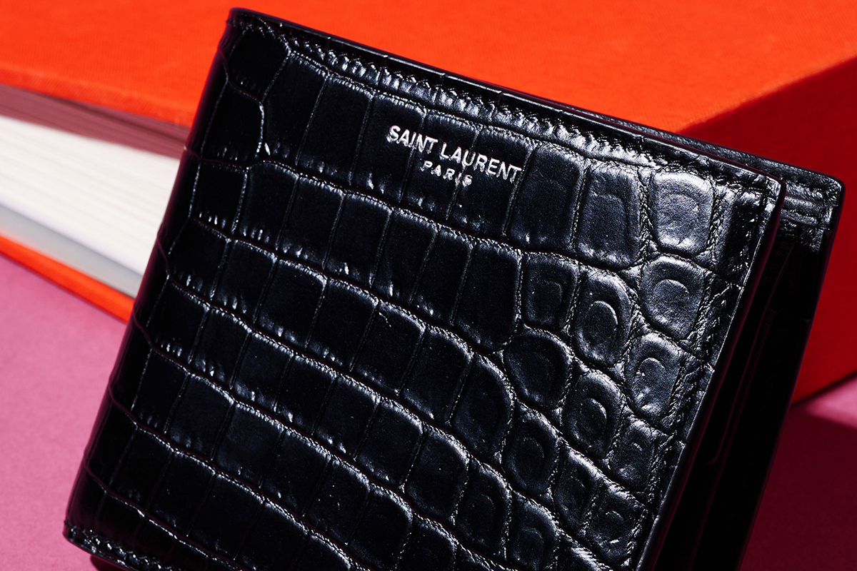 サンローラン」春財布は傑作揃い！ “YSLモノグラム”に豹柄etc.気品漂う