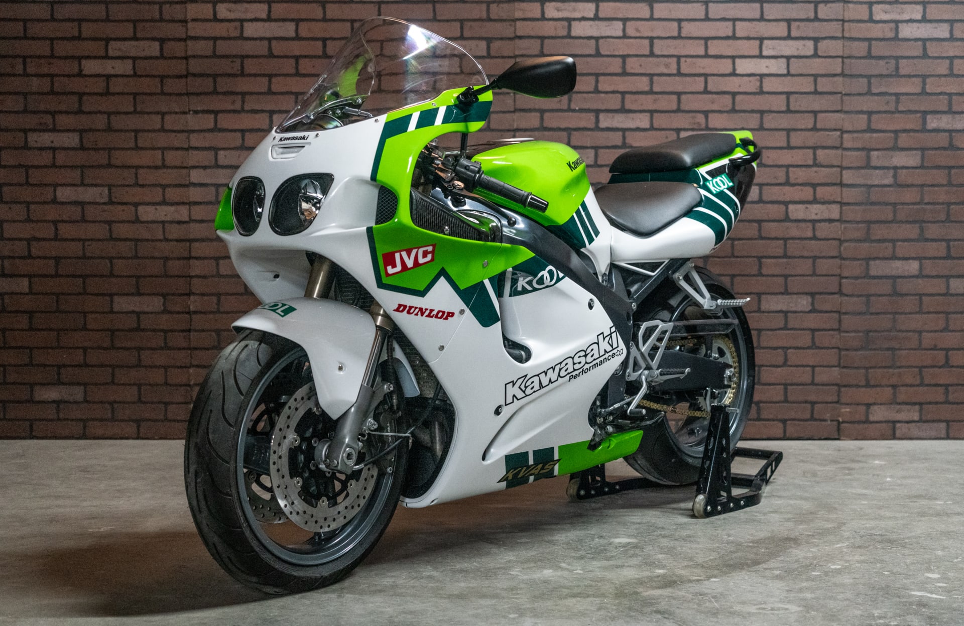 2001 Kawasaki ZX-7R For Sale At Auction - Mecum Auctions