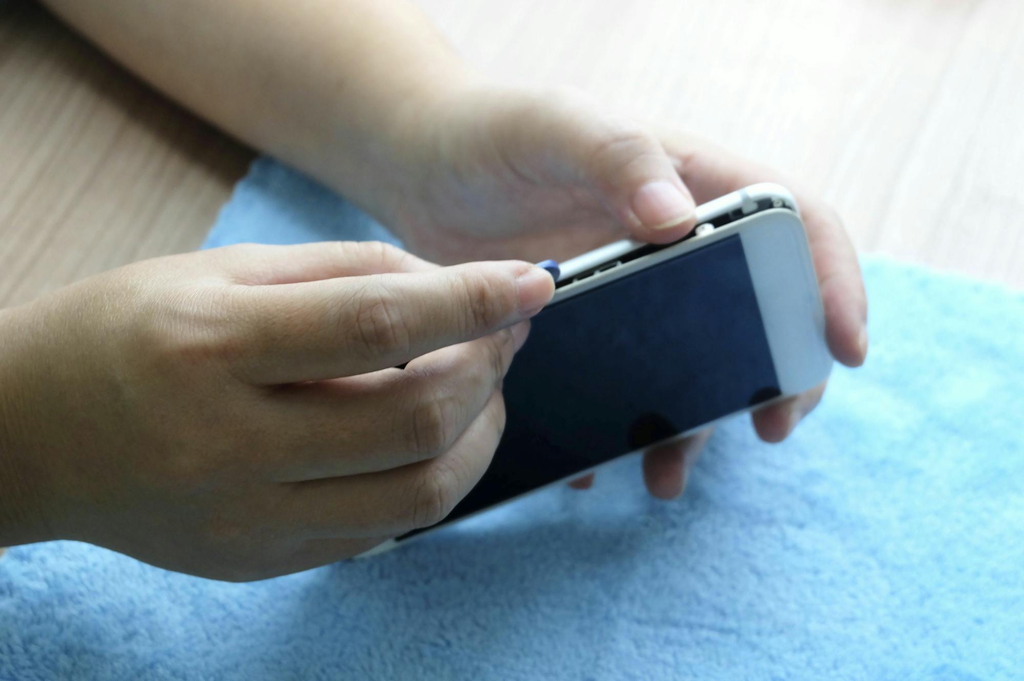 Apple iPhone 12 Pro ゴールド 本体 ジャンク 修理できる方 ジャンク