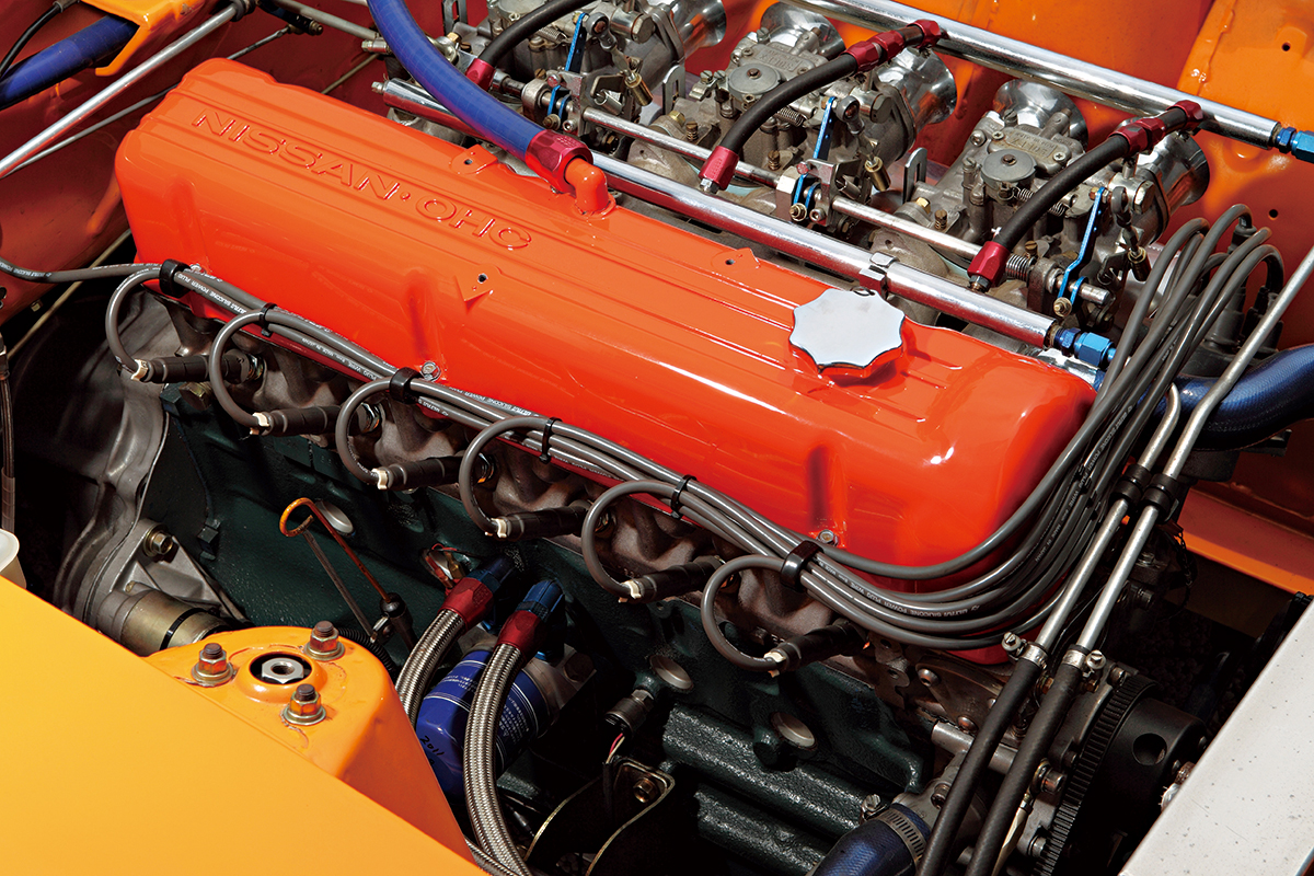 ワザあり！ 3.1Lのフルチューンのスッキリ・エンジンルーム｜72年式