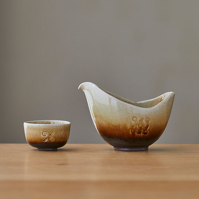WEB限定】明山窯 日と月 片口酒器｜食卓の道具｜中川政七商店 公式サイト