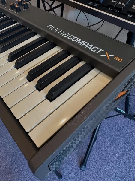 Studiologic numa compact2 純正ソフトケース付き Studiologic Numa