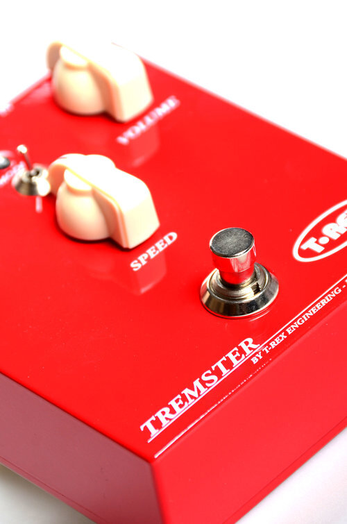 → T-REX EFFECTS ← Pedals for guitar and bass players!