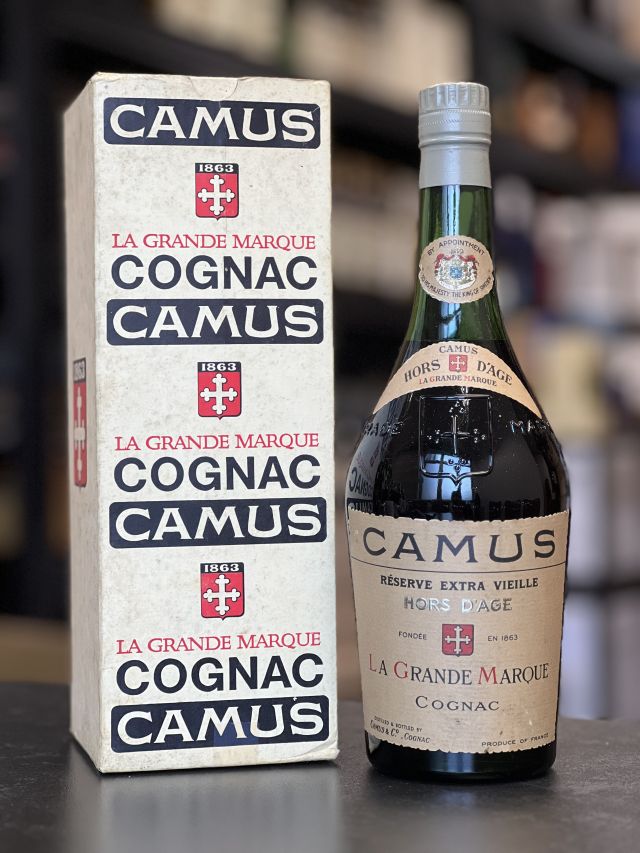 売れ筋 カミュ CAMUS エクストラ 旧ボトル 700ml ブランデー