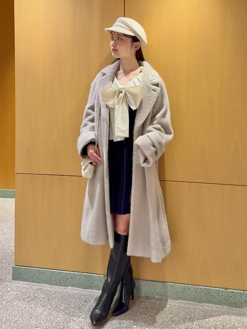 セール】ブローチ付きシャギーロングコート（チェスターコート