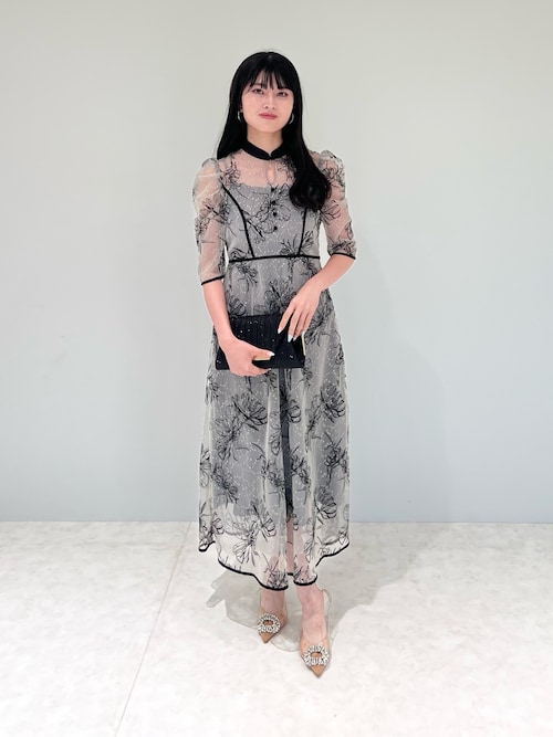 セール】【LEJA】配色パイピングプチハイネック花柄刺繍ラメレース