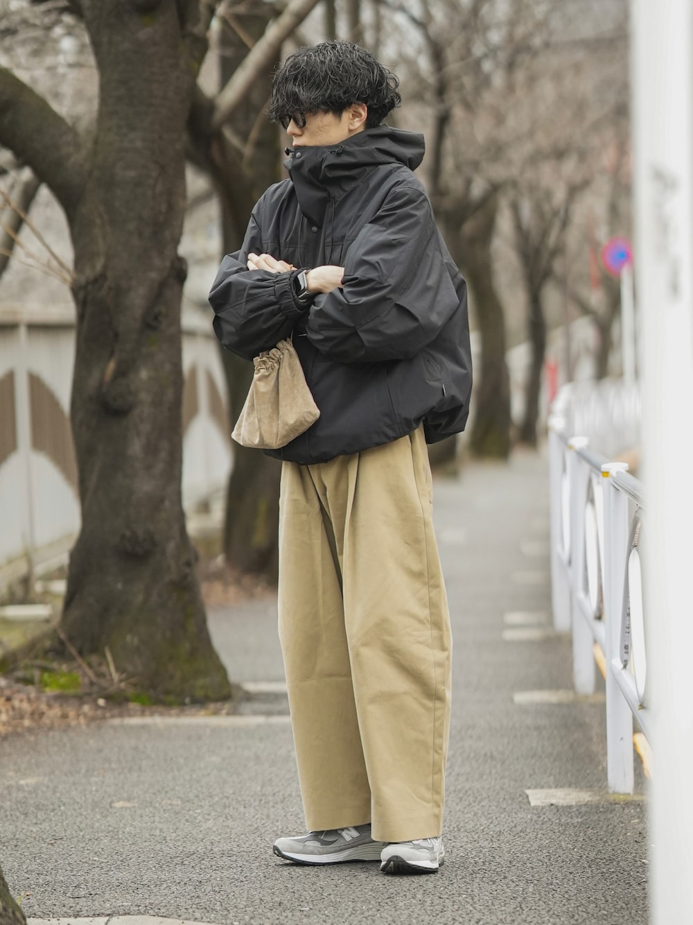 しゃちょー｜STUDIO NICHOLSONのチノパンツを使ったコーディネート - WEAR