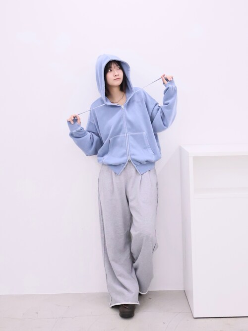 kurumi - スタッズ付きZIPパーカー（パーカー）｜INTER FACTORY