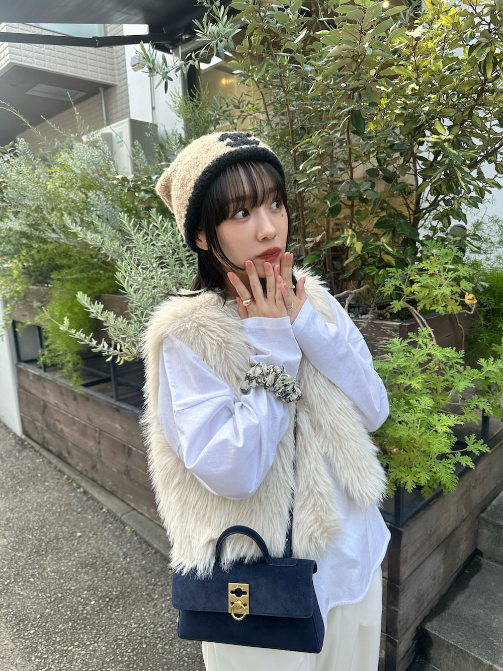 CHANEL ニット帽 CHANELシャネル ニット帽 ビーニー 黒白 人気モデル