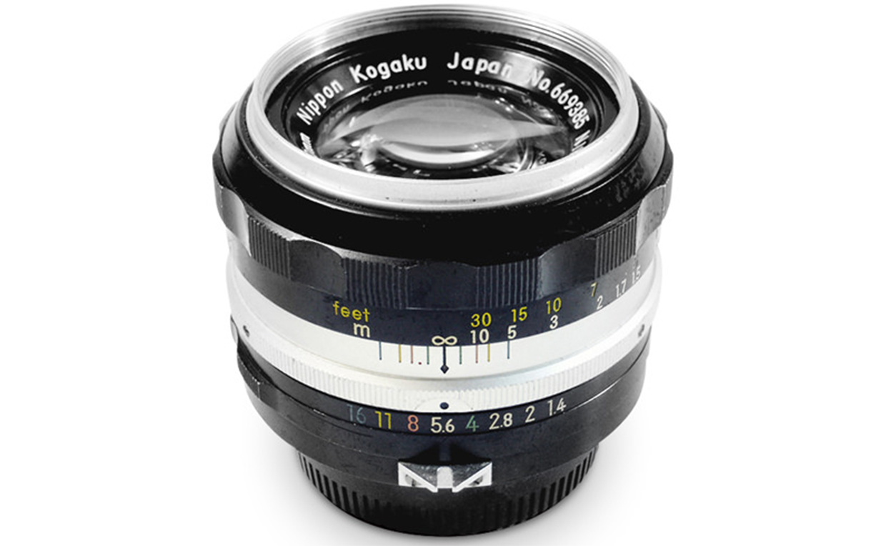 NIKON F2 + NIKKOR-S Auto 50mm F1.4 ニコン フォトミック 一眼レフ