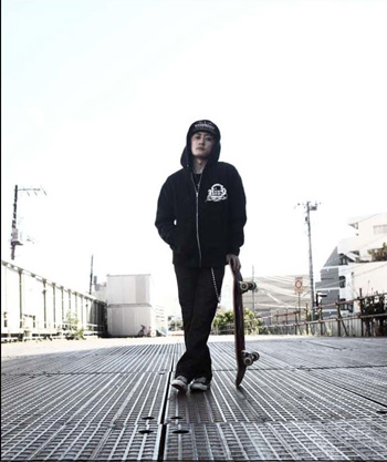 ついにNINE MICROPHONES入荷！！ | DISSIDENTブログ