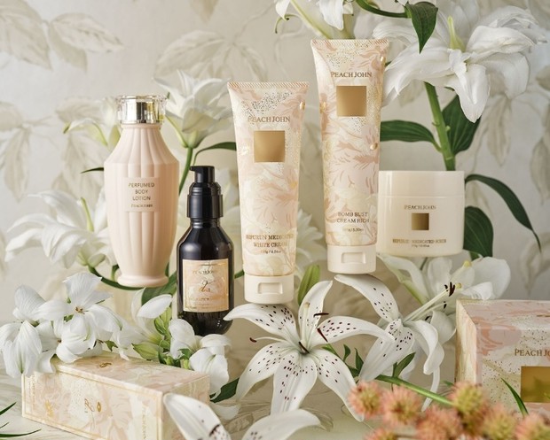 ピーチ・ジョン人気製品が限定の香りに！ ミニファーバッグ付きの