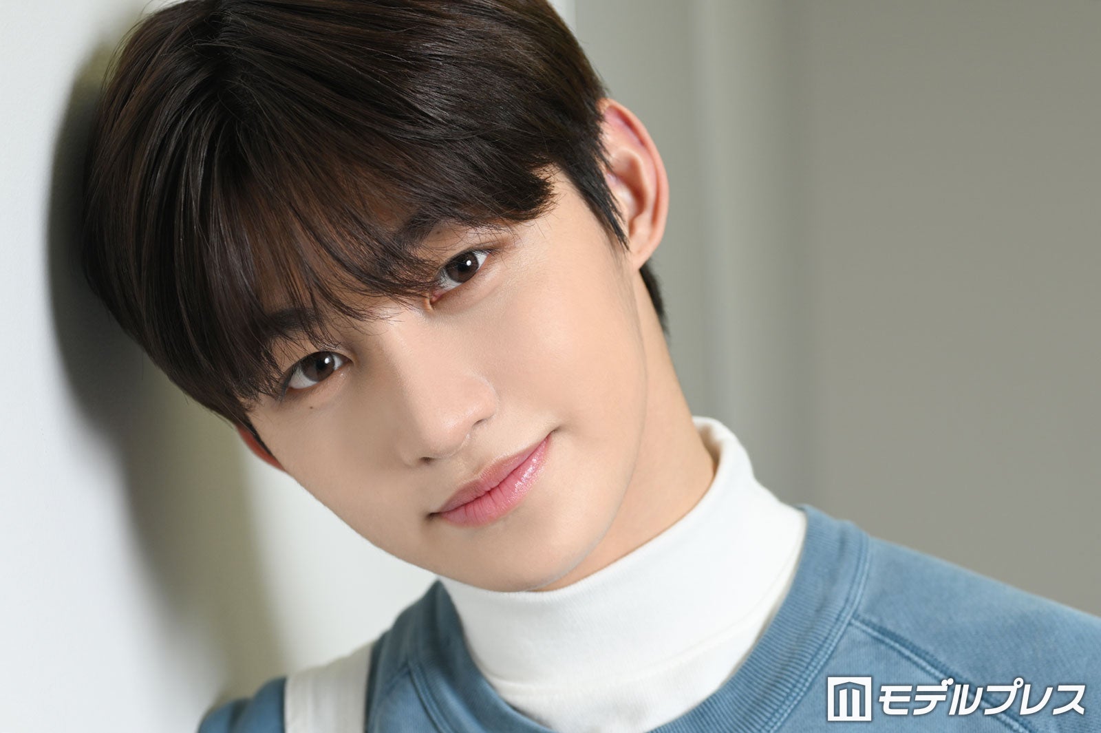 TWS JIHOON ジフン 直筆サイン入り個人生写真 TWS はじめまして 生写真