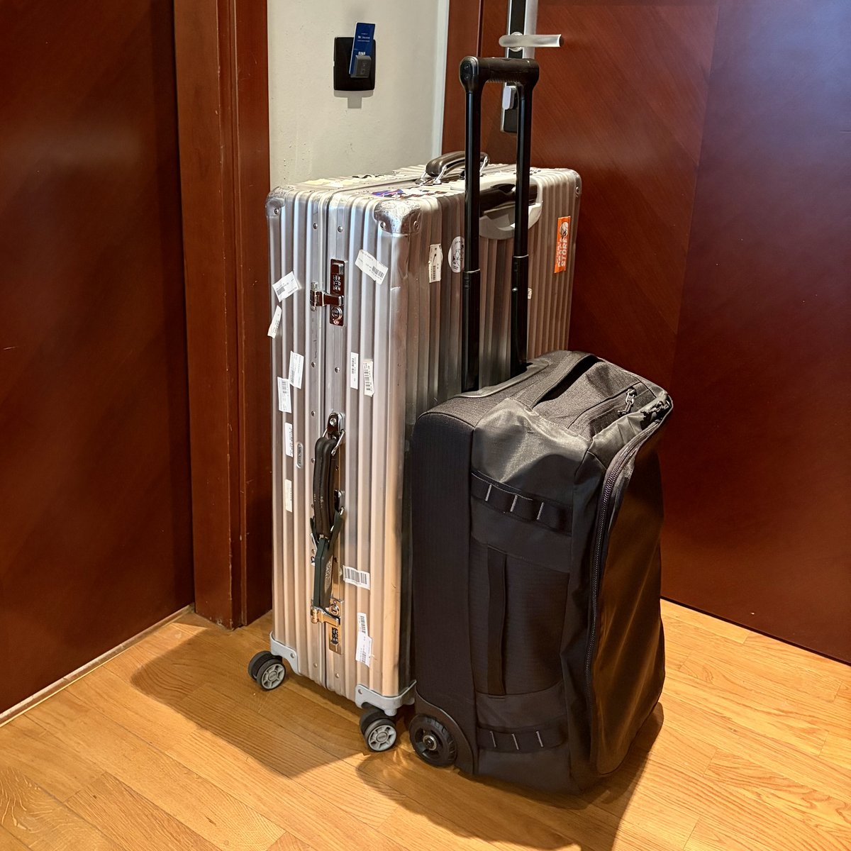 パタゴニア】のキャリーケースは2輪でも満足度最高！ - スモール