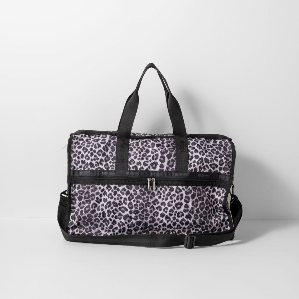 レスポ】年末年始の帰省・旅行に使える！ レオパード柄のおしゃれ