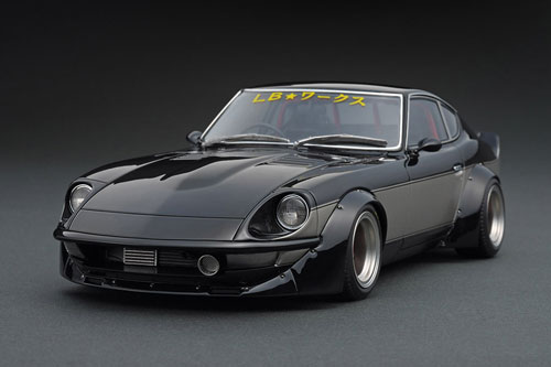 1/18 LB-WORKS フェアレディZ (S30) Black/Gun Metallic