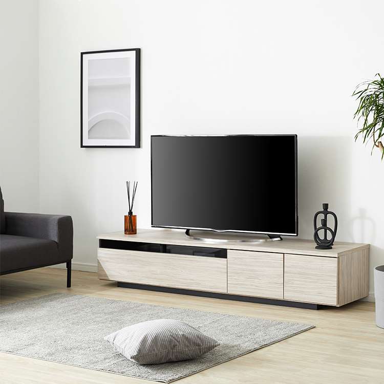 LOWYAテレビボード