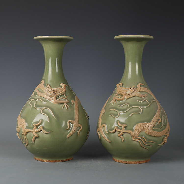 銘品 龍泉窯飛青磁瓶・宋時代 中国古玩 銘品 中国古玩古