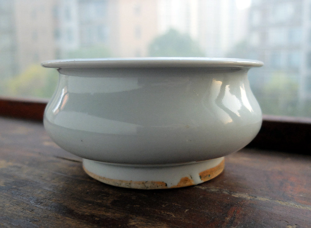 徳化窯 線紋様白磁香炉 徳化窯 線紋様白磁香炉 中国 福建省 徳化窯の