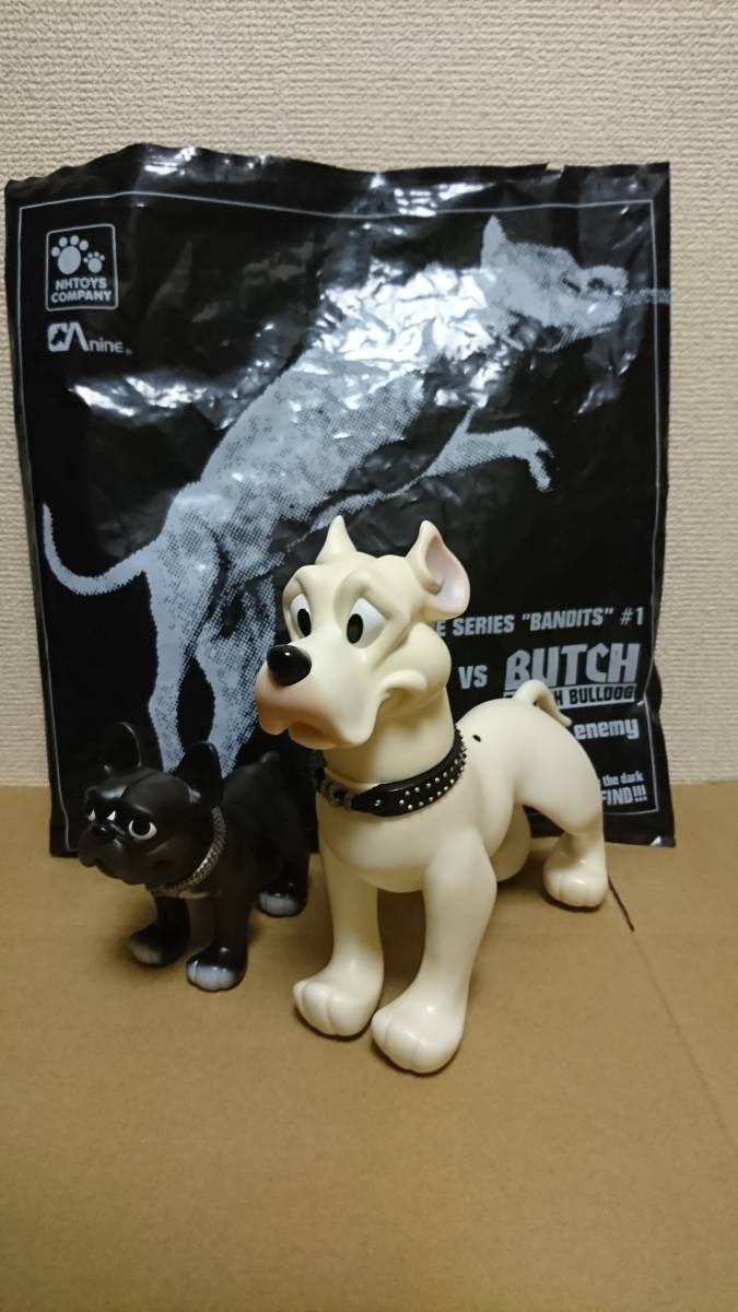 人気 NEIGHBORHOOD犬 MEDICOM TOY フィギュア ネイバーフッド