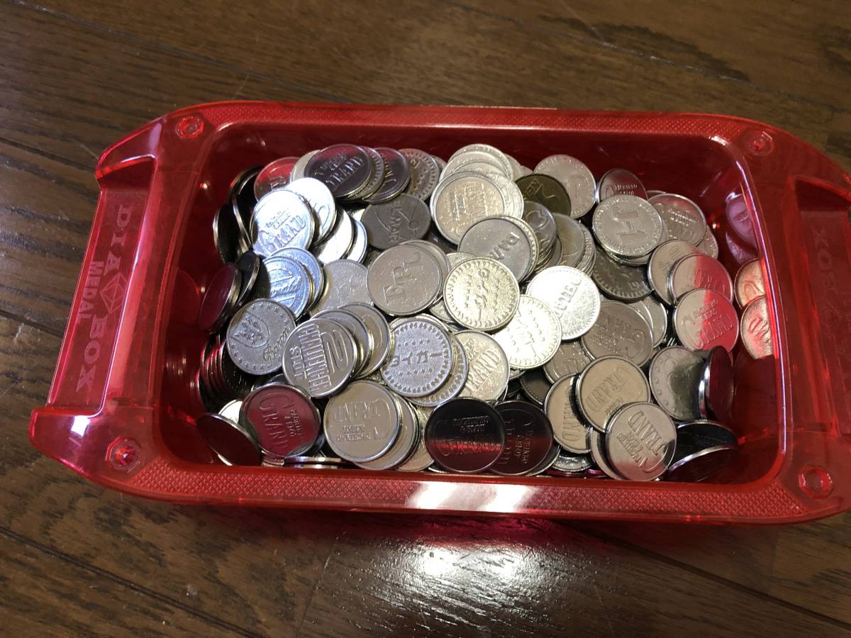 セール中 スロット用 無地メダル 25パイ 4,000枚超 スロット用 無地