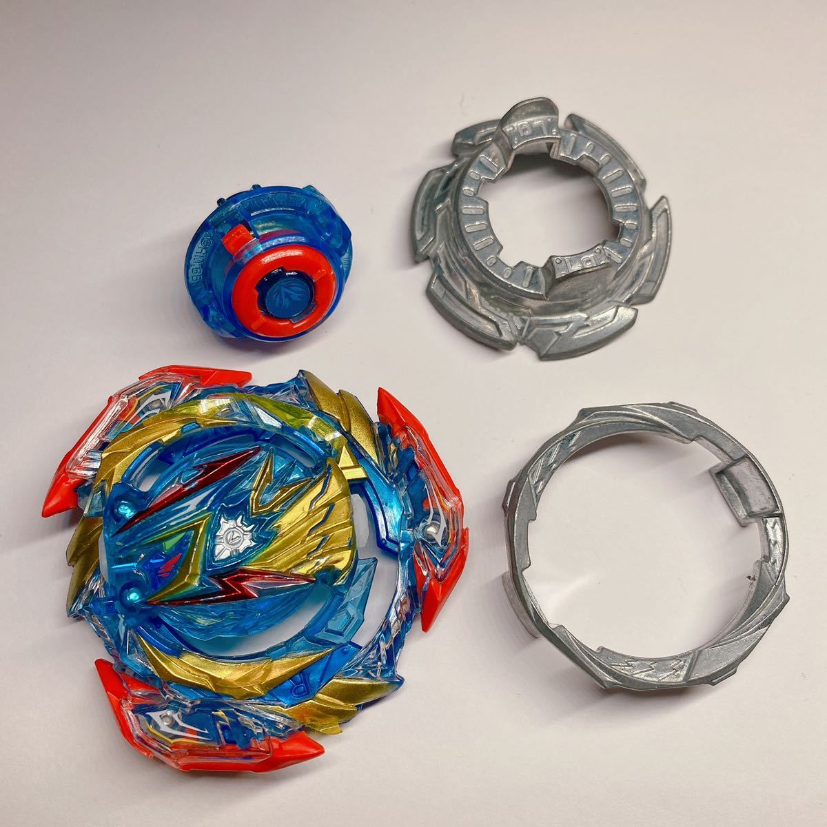 ベイブレードバースト まとめ売り ランチャー 未使用ブレイブ