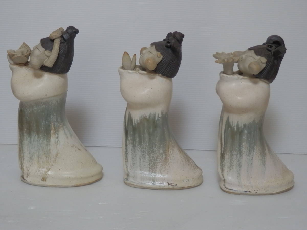 砥部焼 青芳窯 森元青芳在銘 念ずれば花開く 陶器人形 3