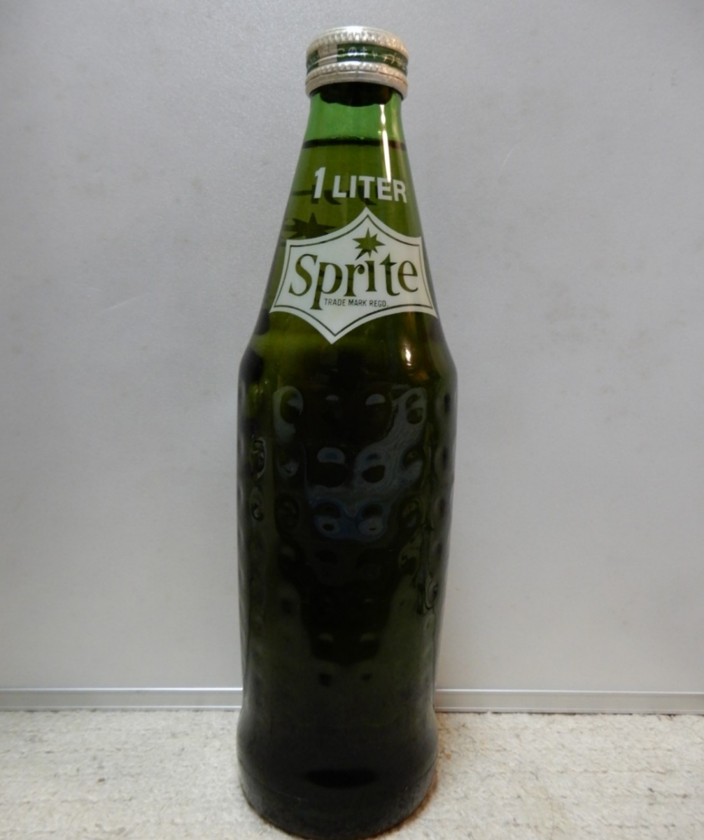 かなり昔のスプライトの瓶(未開封)