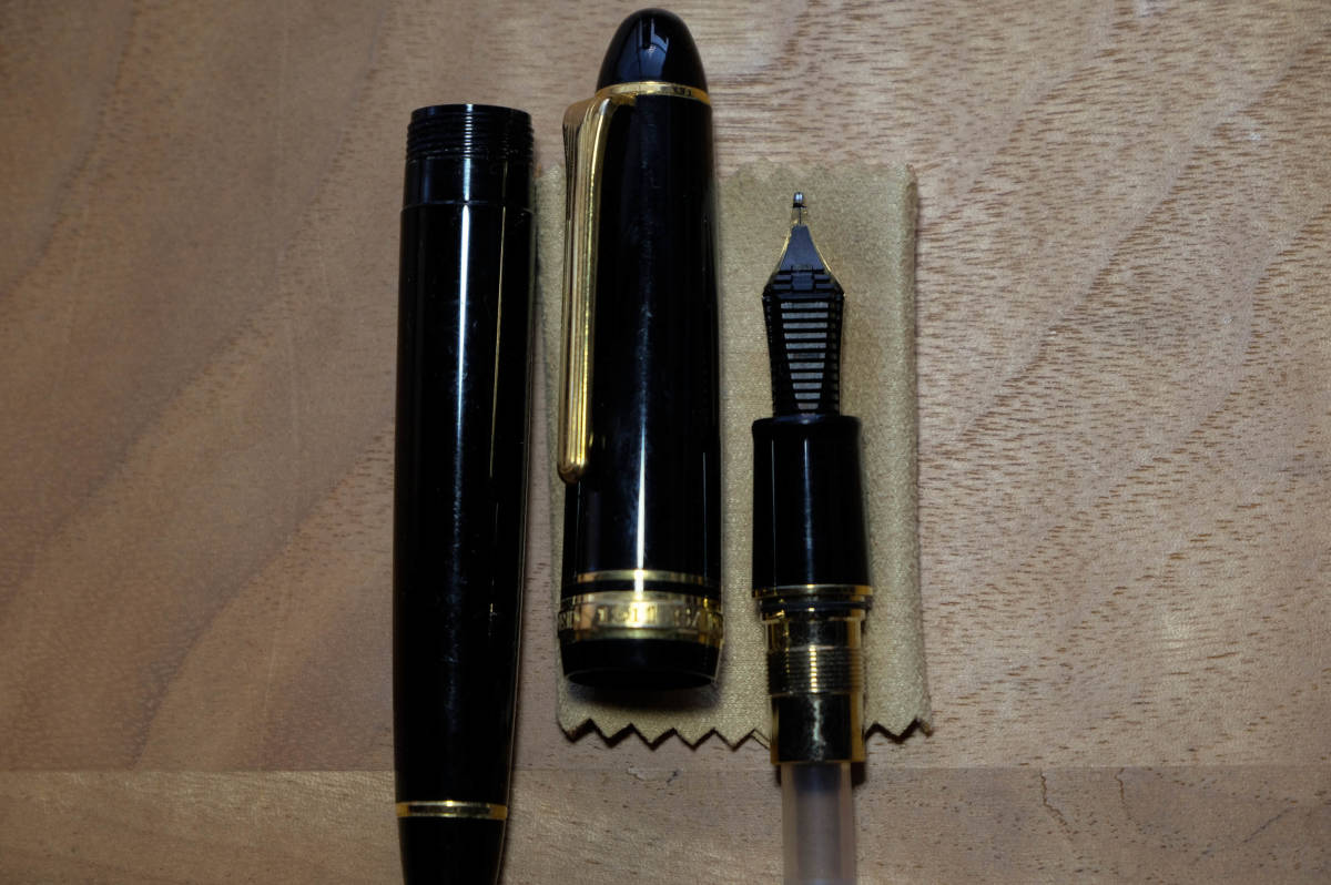 X'mas Sale‼️14K大型ペン先 SAILOR創業1911年記念 ボルドー