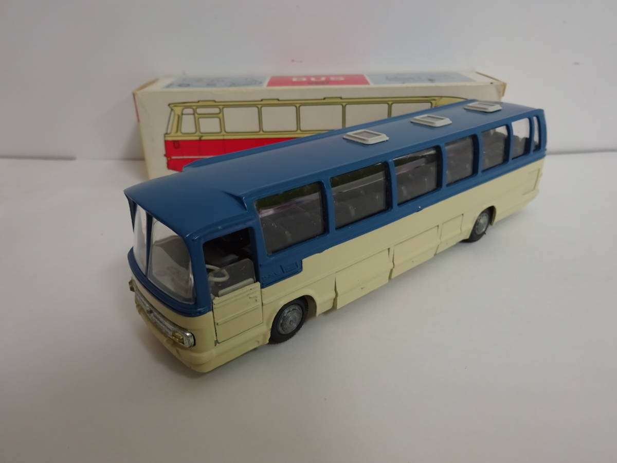 Tekno メルセデス・ベンツ 0302 950