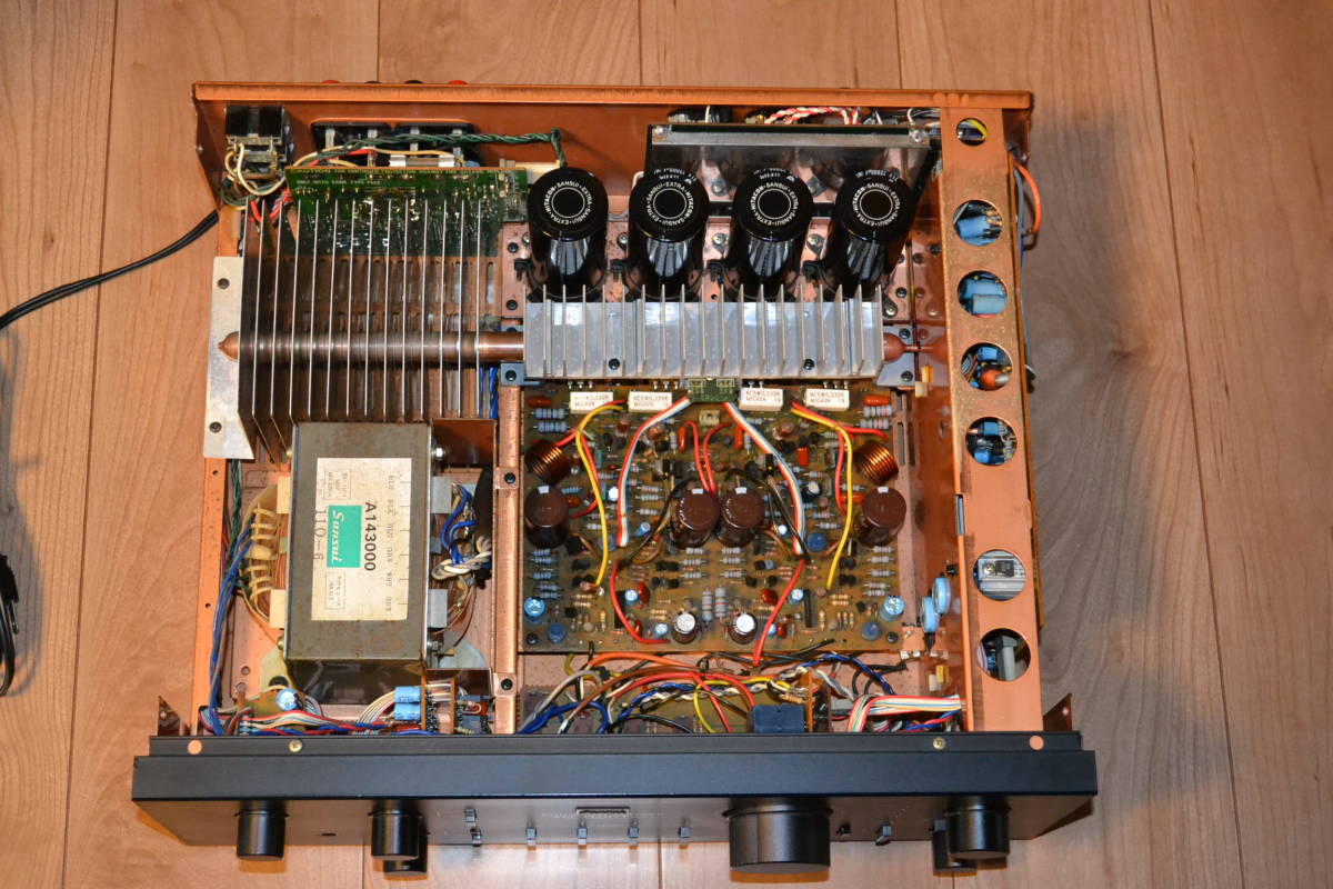 SANSUI AU-D707F アンプ 驚きの破格値，大得価】 sansui サンスイ AU