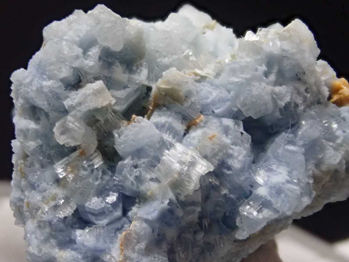 アフガニスタン/デオダラ山岳産】ボロビエバイト(アルカリベリル)原石