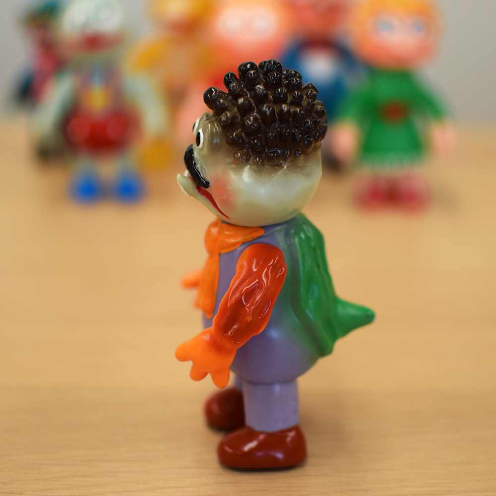 ぶたのはな ソフト焼き玩具 ミニ恐竜シリーズ ゴリラ (色ブラウン