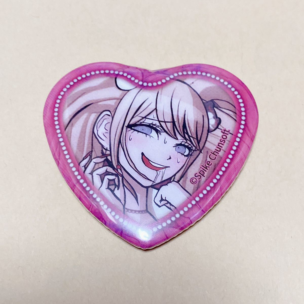 ダンガンロンパ ナンジャタウン テレ顔 照れ顔 ハート缶バッジ キーボ