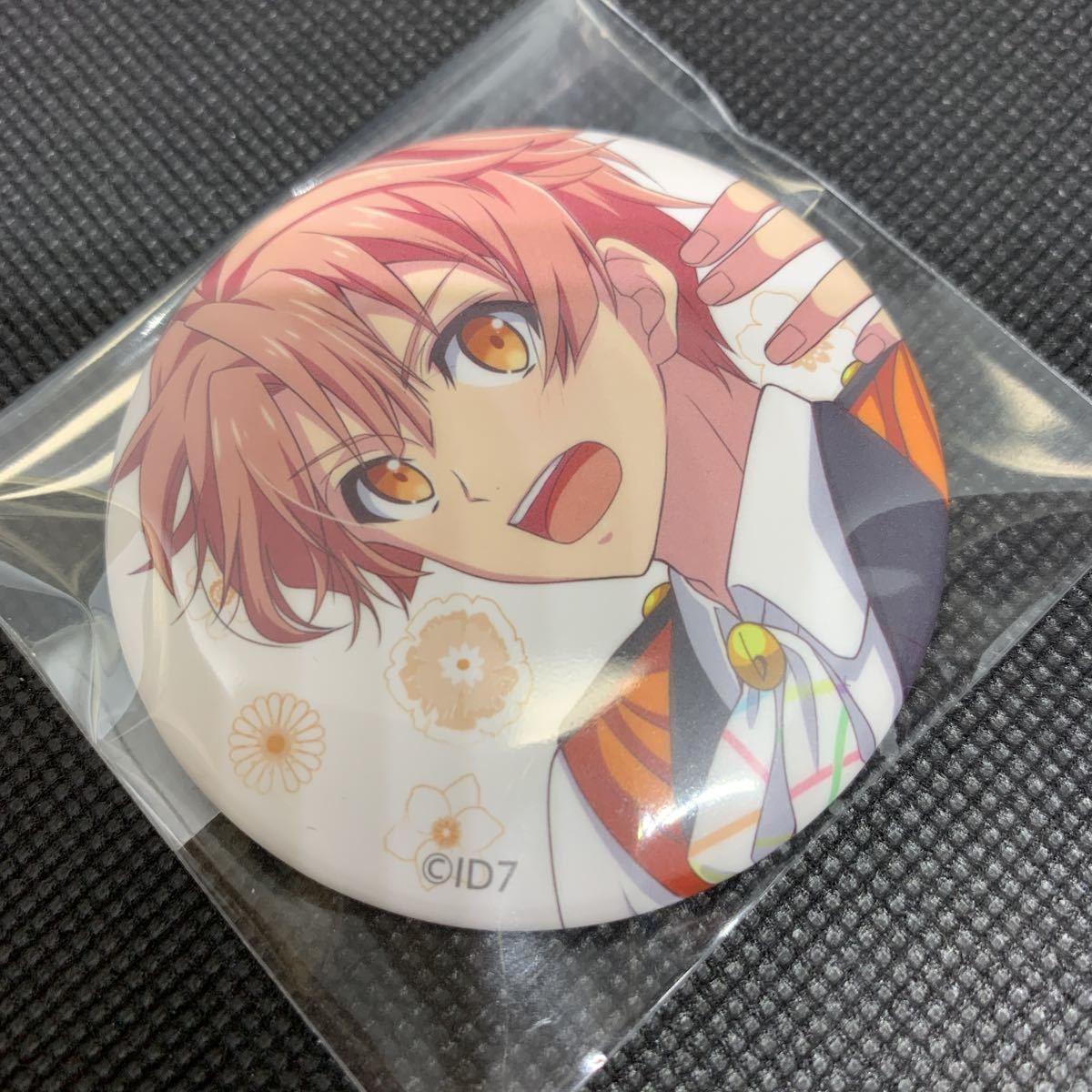 アイナナ 和泉三月 16PRODUCERS 缶バッジ 10点セット アイドリッシュ