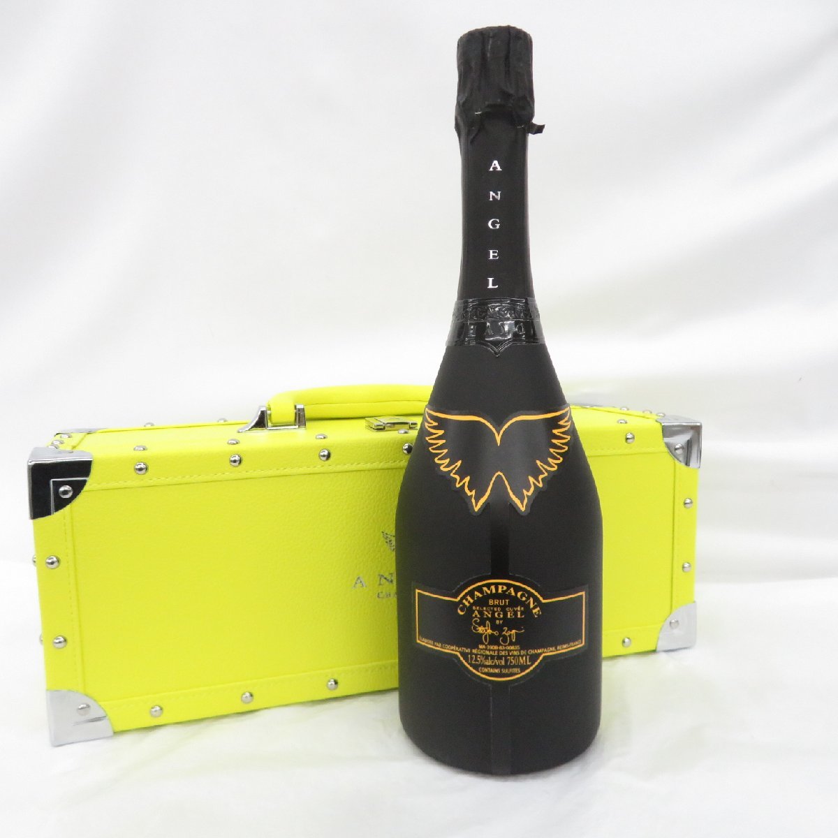 ファータイプ】エンジェルシャンパン 未開栓 黄色