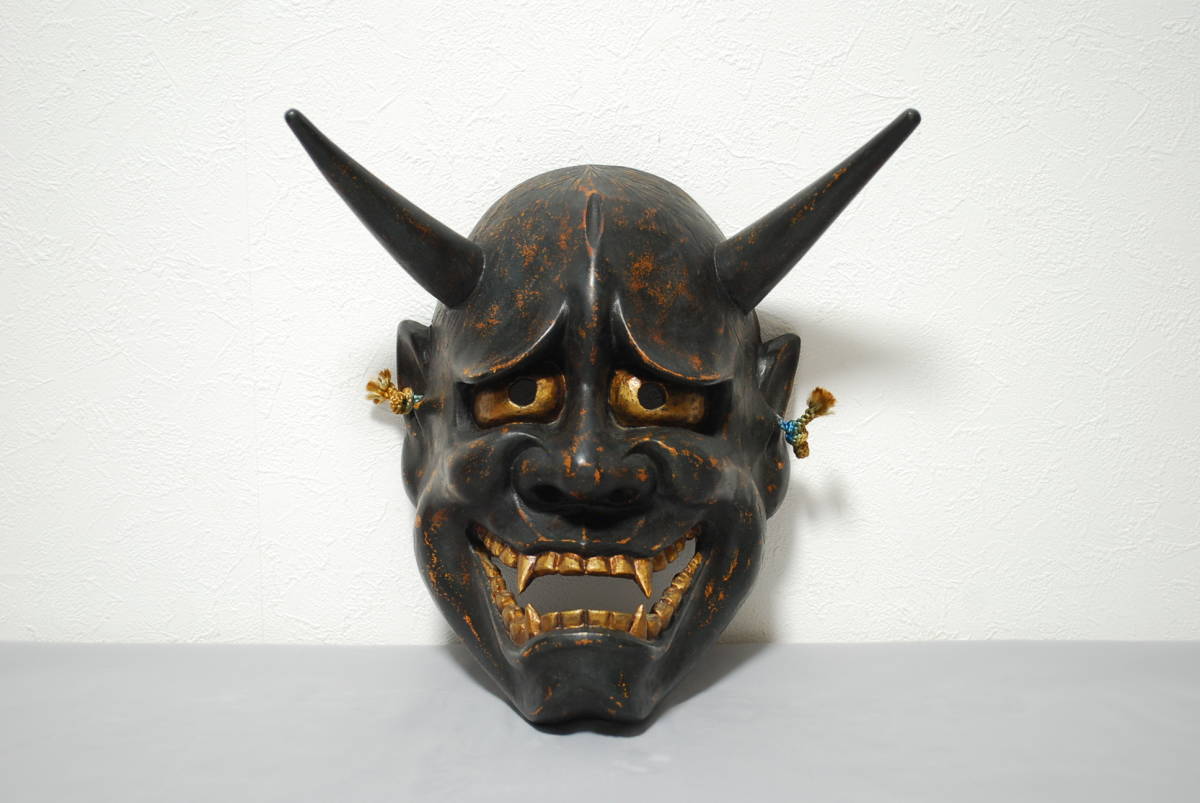 能面 角付き 鬼の顔 伝統 能面 角付き 鬼の顔 伝統 面 黒