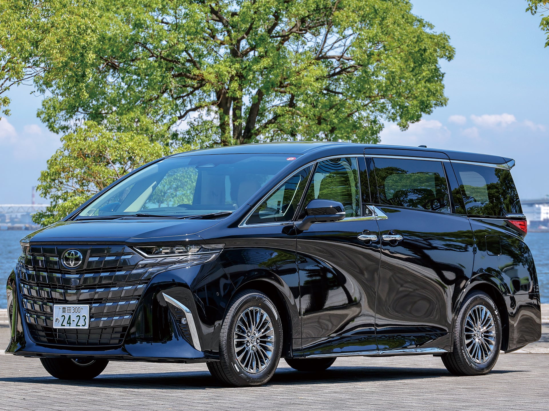 アルファード（トヨタ）350S タイプゴールドII（2014年4月