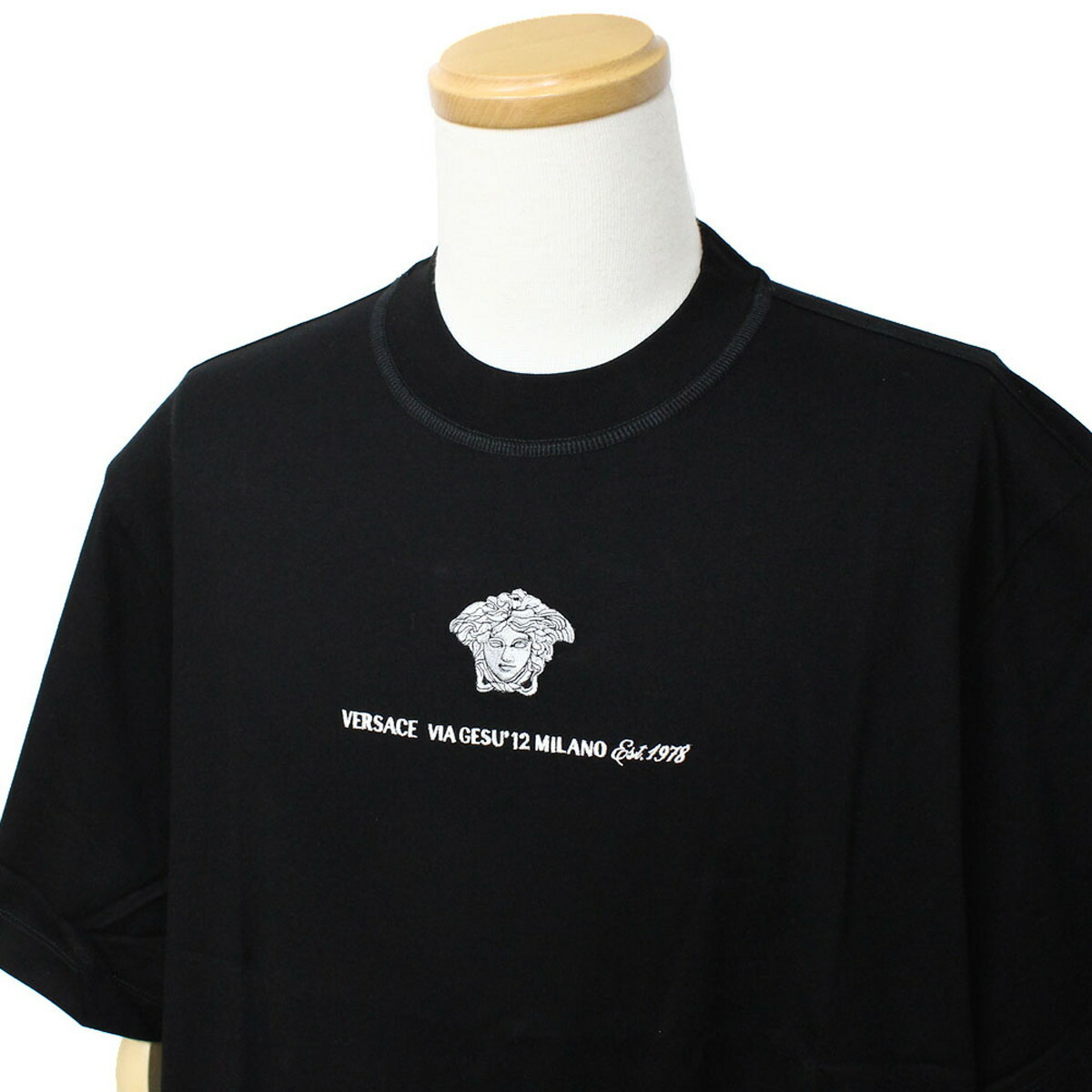 ヴェルサーチェ Versace Tシャツ 半袖 トップス 刺繍入り メドゥーサ